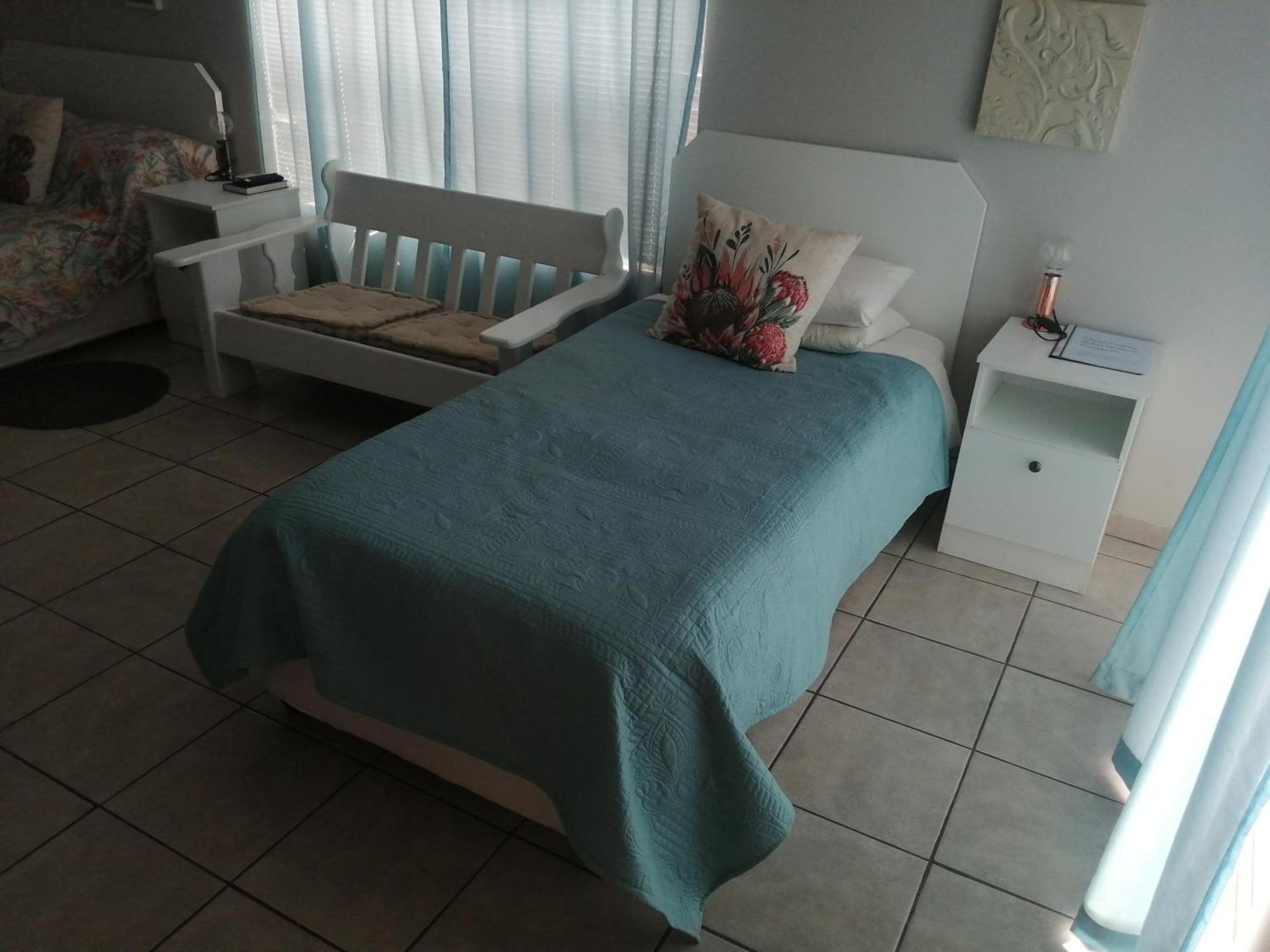 Larochelle Guesthouse Keetmanshoop Room photo